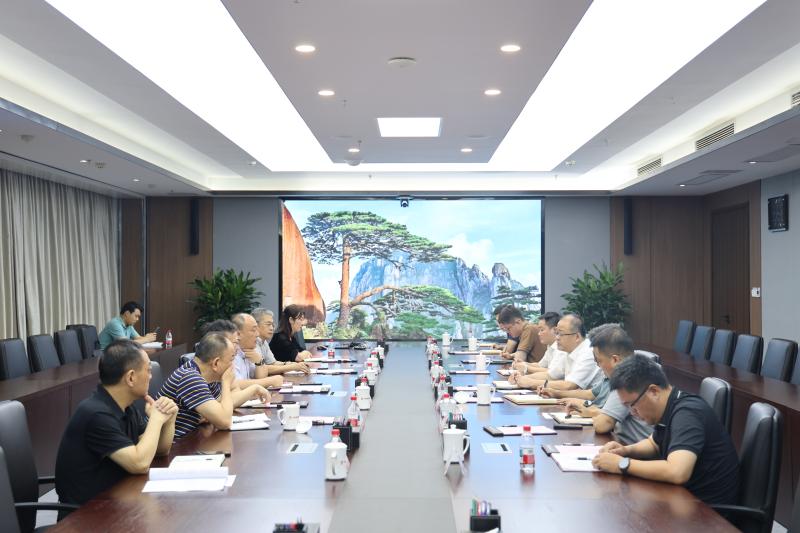 合肥市包河區(qū)區(qū)委副書(shū)記、區(qū)長(zhǎng)李煒一行到公司調(diào)研